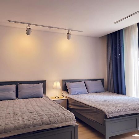 Gallery Family Hotel Mokpo Exterior photo