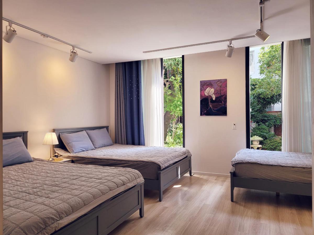 Gallery Family Hotel Mokpo Exterior photo